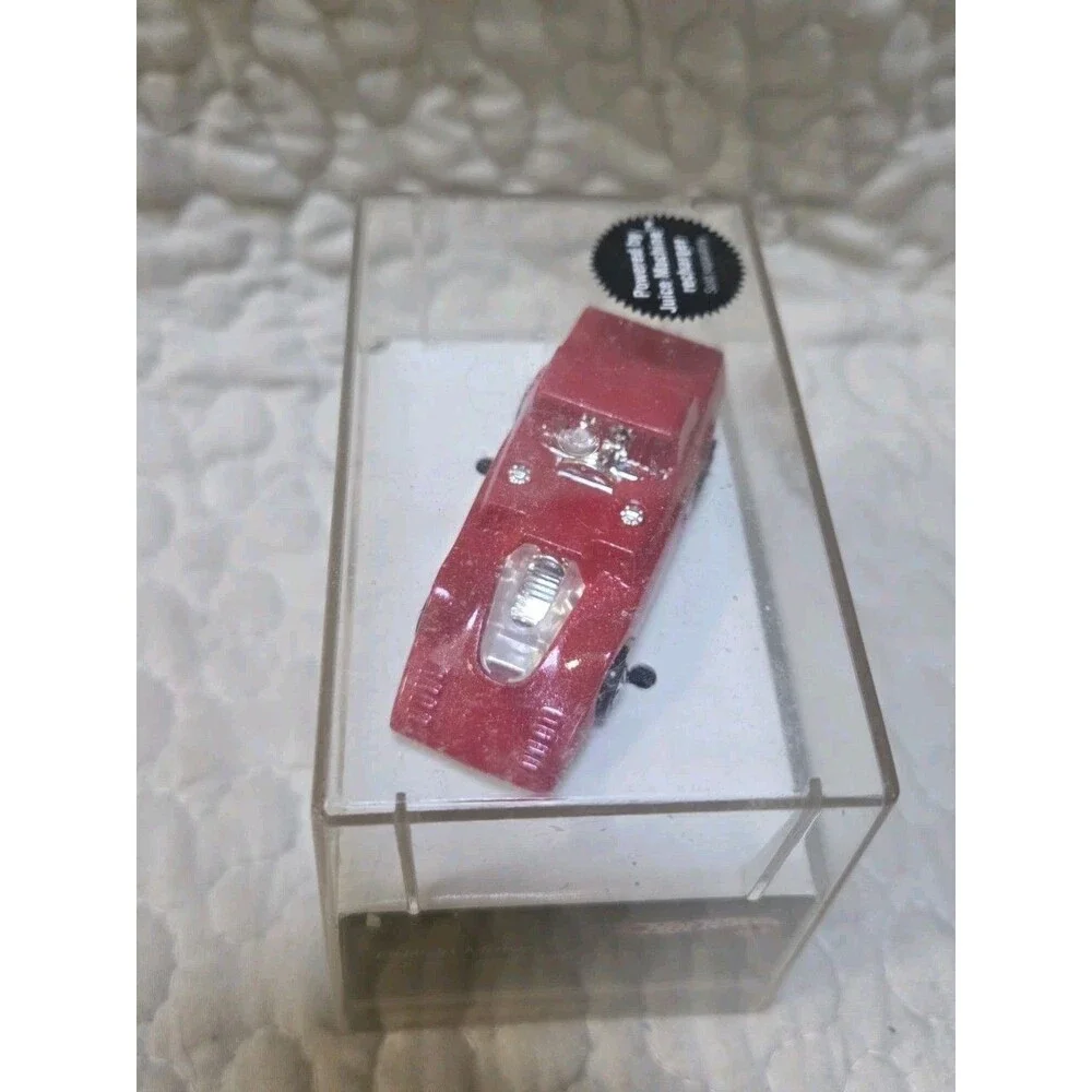 Hot Wheels red spoil